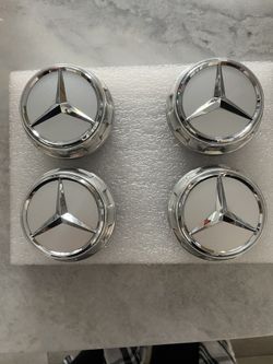 2021 Factory AMG Mercedez Benz Screw on Hub Caps