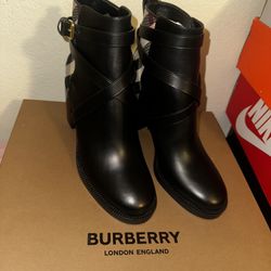 Burberry Boots