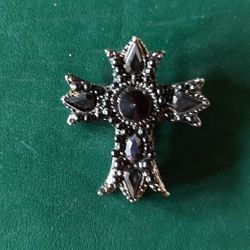 Brooch
