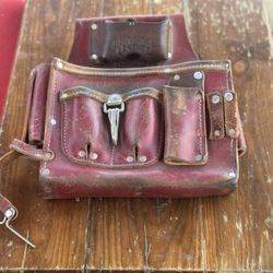 Occidental Leather Pouch