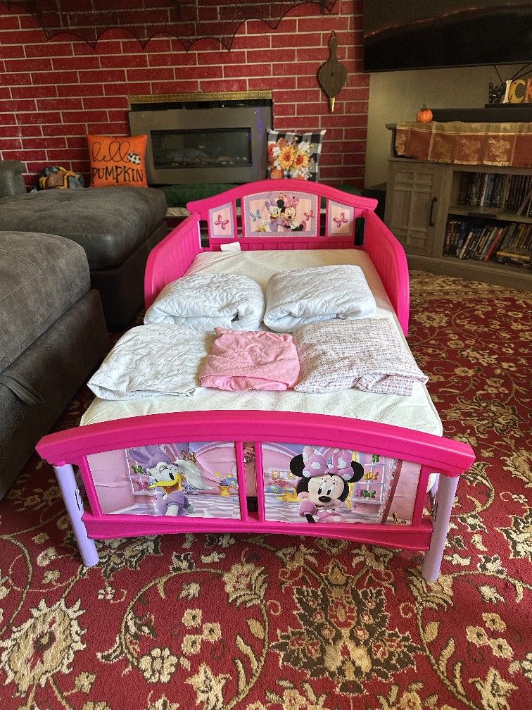 Toddler Bed For Sale 