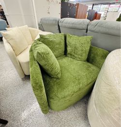 Office Chair in Green and White