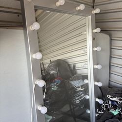 Vanity Mirror 