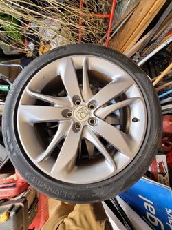 19" Rims 5 lugs And Tires Set