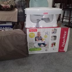 Pack And Play With Removable Bassinet 