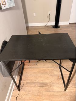 Black Computer Desk with Side Pocket