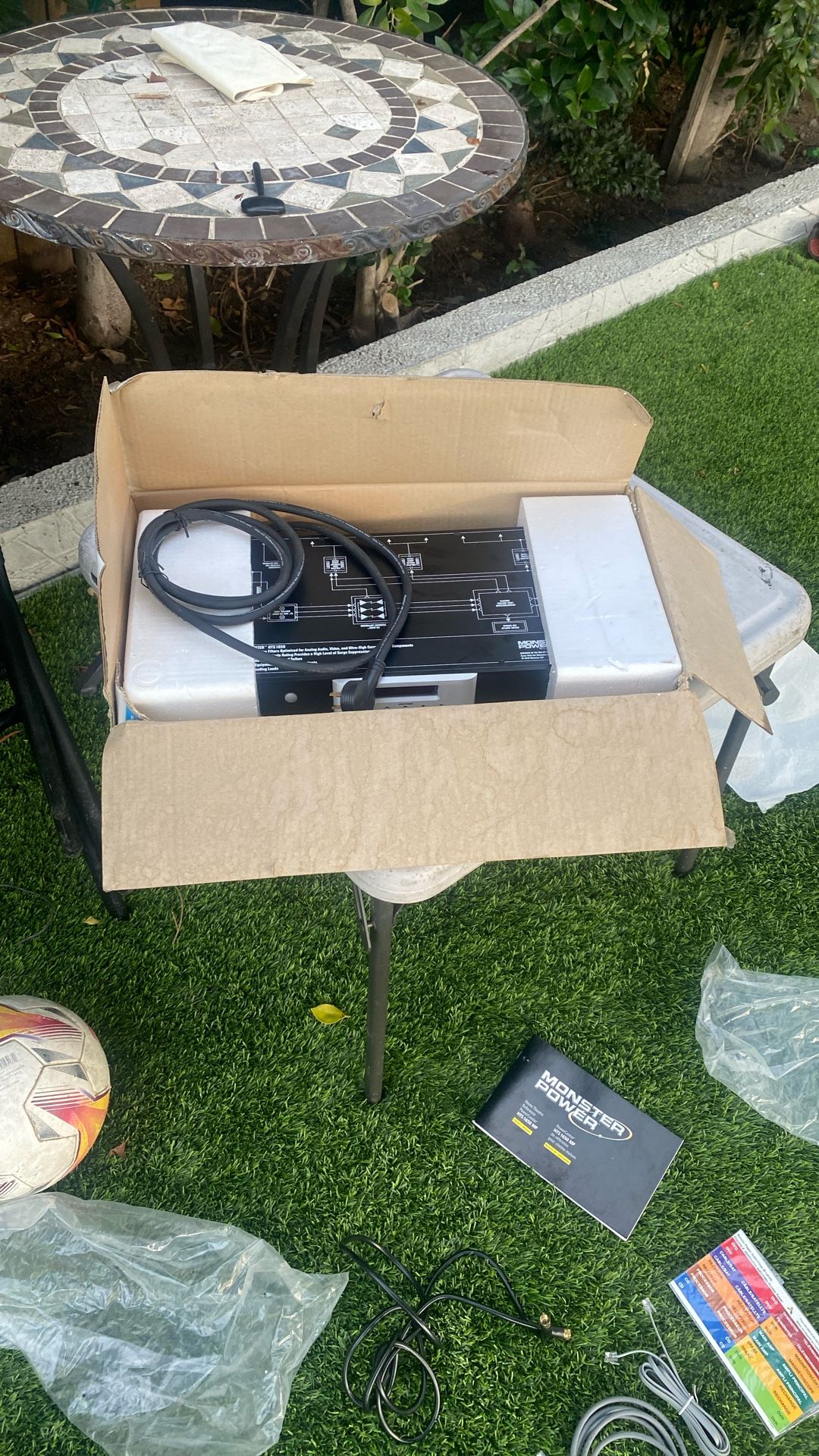 Monster Power HTS 1600 – Home Theater Surge Protector & Power Conditioner(With Box )