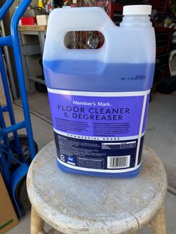 FLOOR CLEANER & DEGREASER