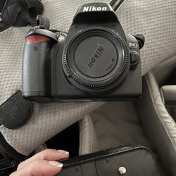 Nikon D40 With 2 Battery Packs