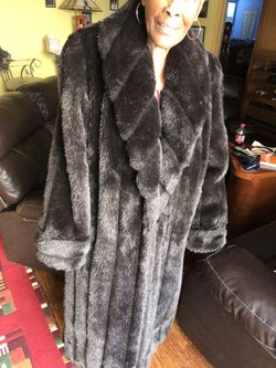 FAUX FUR
