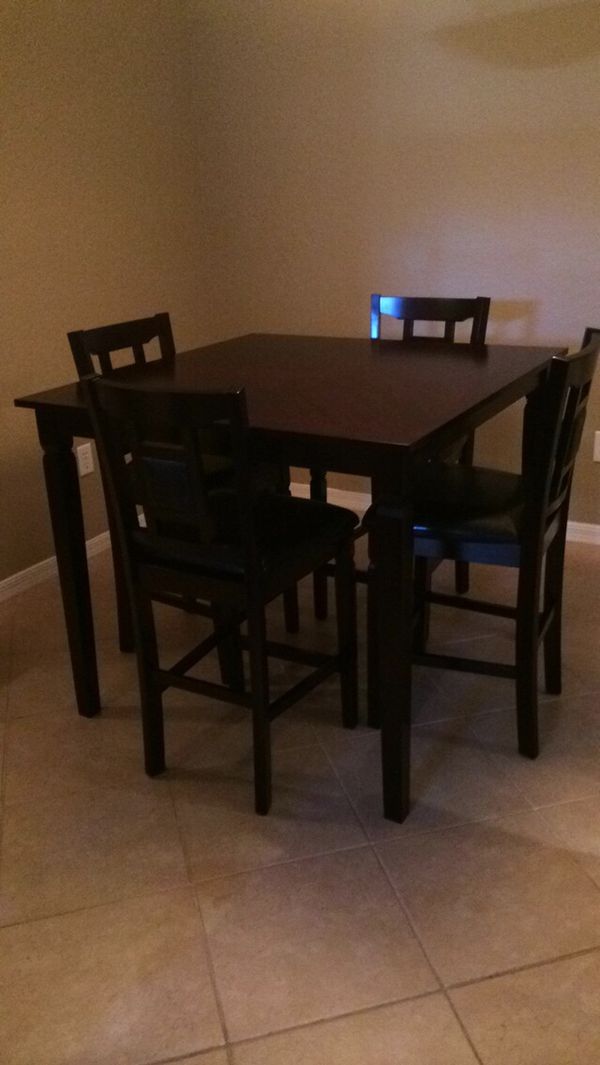 Wooden dining table for Sale in Tampa, FL OfferUp