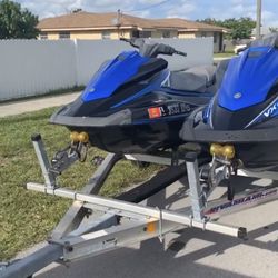 Selling 2 Skies and Trailer!!! Don’t Start!!! 