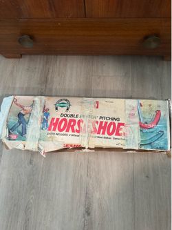 Horseshoe set for sale