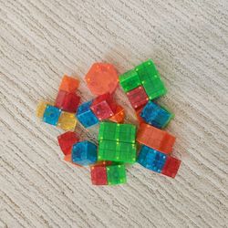 Magnet Shapes (plastic) & Magnetic Wood Blockd