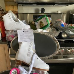 Chicago women’s rollerskates