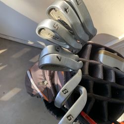 Golf Clubs With Retractable Golf Swing Training Aid And Practice Golf Balls