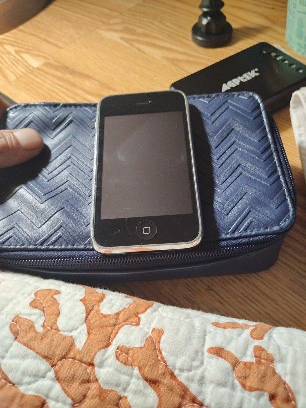 iPhone 3G S