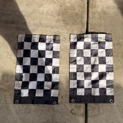 Flags 
