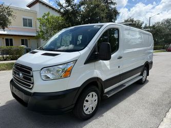 2019 Ford Transit 250 Van