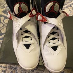 Air Jordan 8 Retro