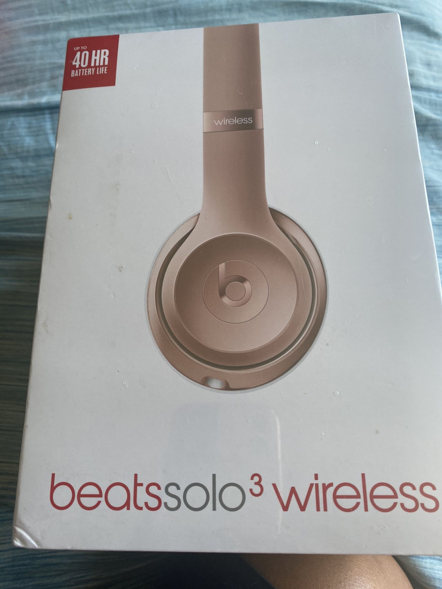 Beats solo 3 wireless UNOPENED, BRAND NEW