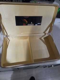 Makeup Train Case with Mirror