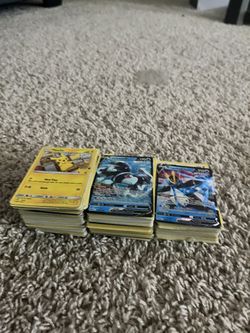 A Bunch Of Pokémon’s There All Real All Packed From Packs