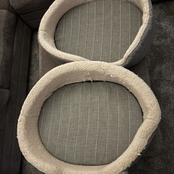 Set Of 2 Medium Sized Dog Beds