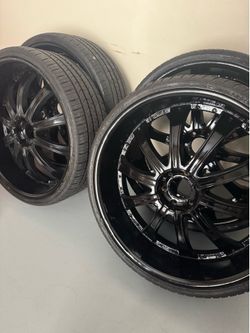 Wheels and tires 28 inch Perfect