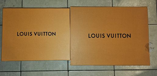 Boxes and dustbags