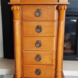 Jewelry Armoire
Blonde 