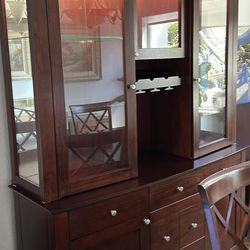 Hamilton and Spill dining room set with China cabinet