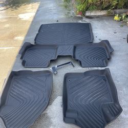 Honda crv hybrid floor mats