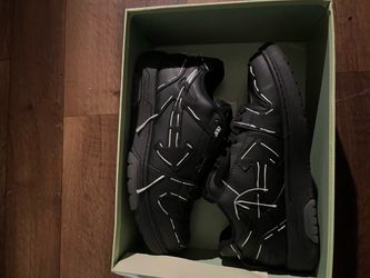 Off white shoes