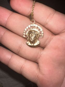 14k Italy Yellow Gold Jesus Piece