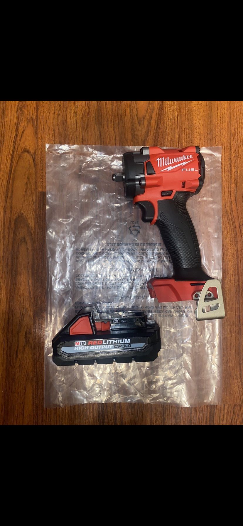 (1)Milwaukee M18 Fuel Brushless Gen 3 1/2” Compact Impact Wrench (2855-20) (1) M18 Redlithium High Output CP 3.0 AH Battery (48-11-1835)