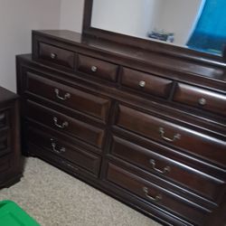 Dresser For Sale 