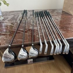 Golf Clubs 