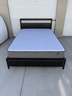 Queen bed