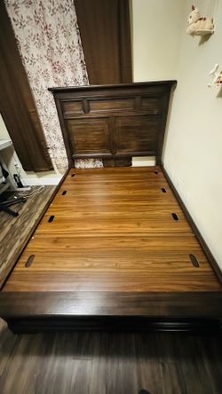 Moving Sale – Queen Bed Frame, 70” TV, Sofa & More – Must Go!