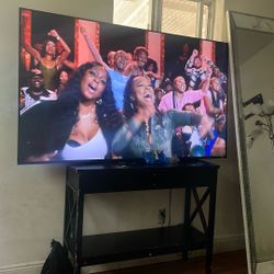 70 Inch Tv No Remote Works Perfectly Fine. 240 Huge Mirror Really Nice 250