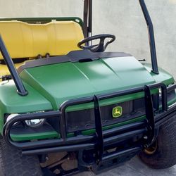 JOHN DEERE GATOR HPX 4x4