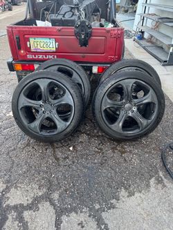 Mercedes Benz factory 20 inch wheels and tires
