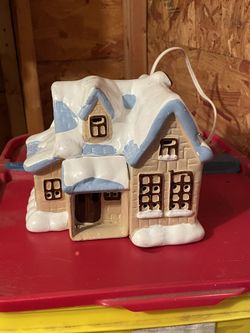 House Of The Lloyd Christmas Around The World Holiday 