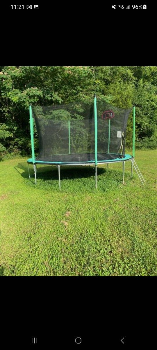 One Owner 14ft Trampoline