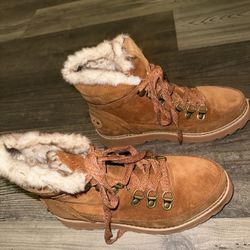 Roxy Women's Sadie Lace-up Boots size 6