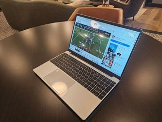 Like New 15.6 Inch Intel Laptop w/ 1TB SSD & 32GB RAM. Windows 11.