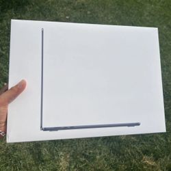 15” Apple MacBook Air laptop m4 chip 16gb 256gb 