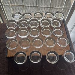 Glass cups (24)