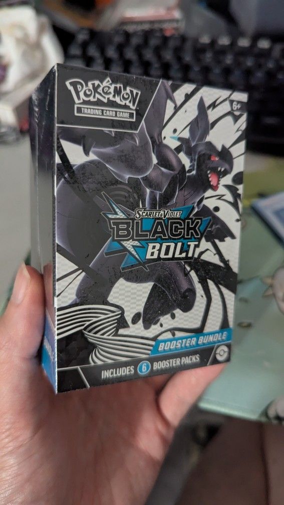 Black bolt Booster Bundle